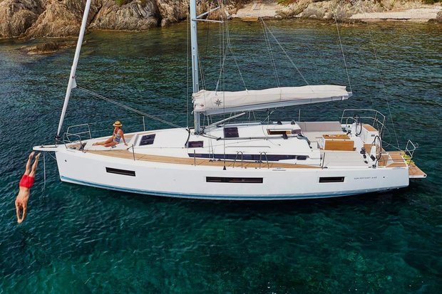 Sailboat rental Split Croatia